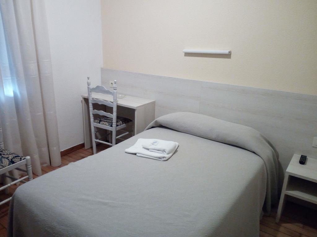 Pension La Principal Torrelavega Luaran gambar