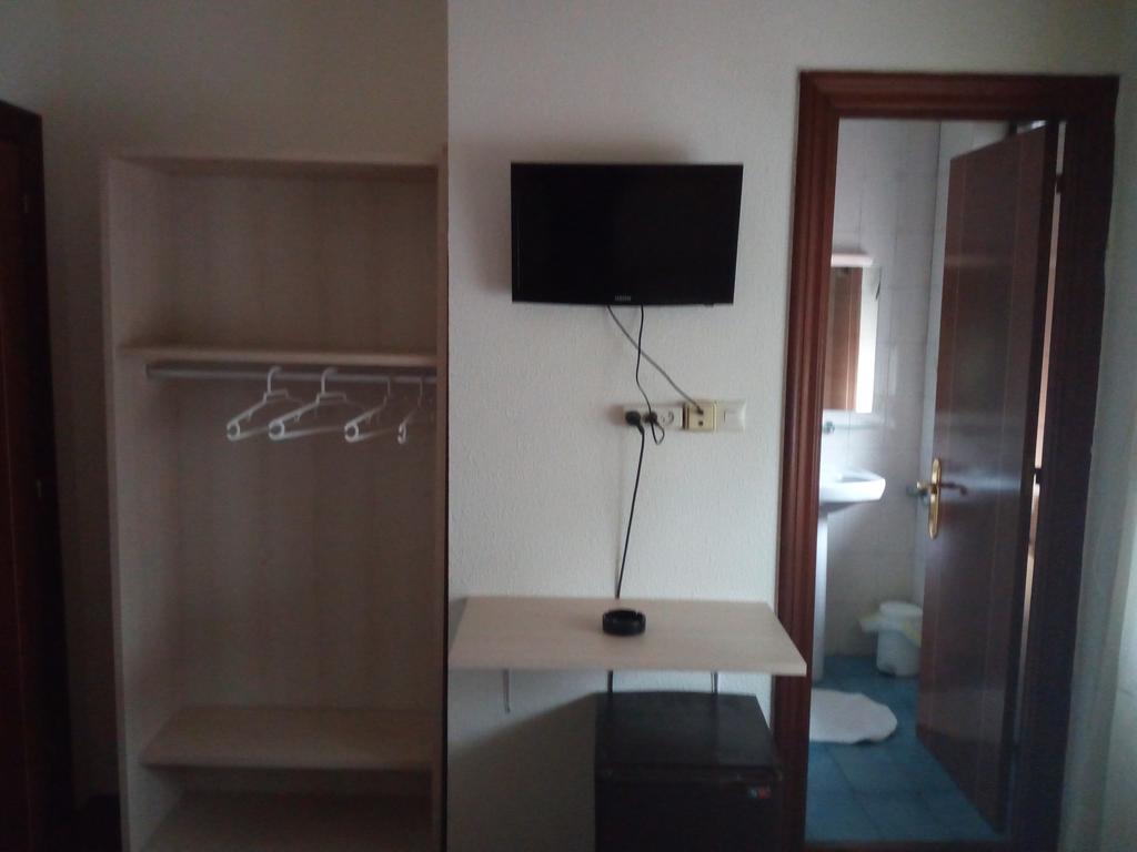 Pension La Principal Torrelavega Luaran gambar
